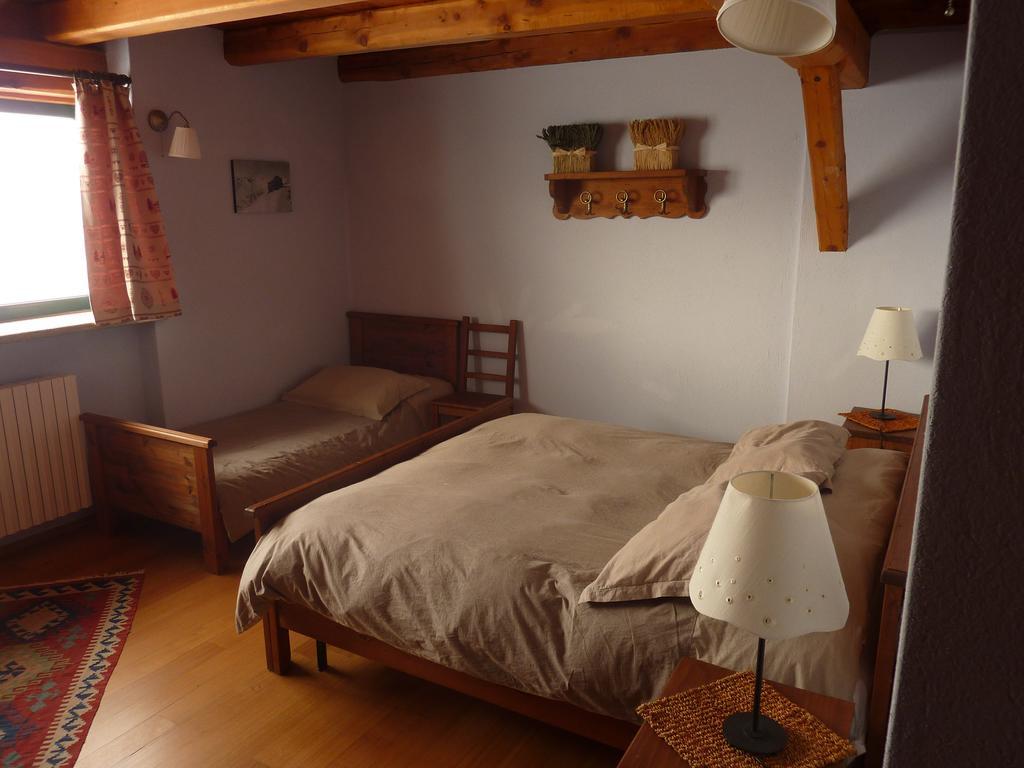 Tana Della Volpe Hotel Colle Colle Sestriere Екстериор снимка