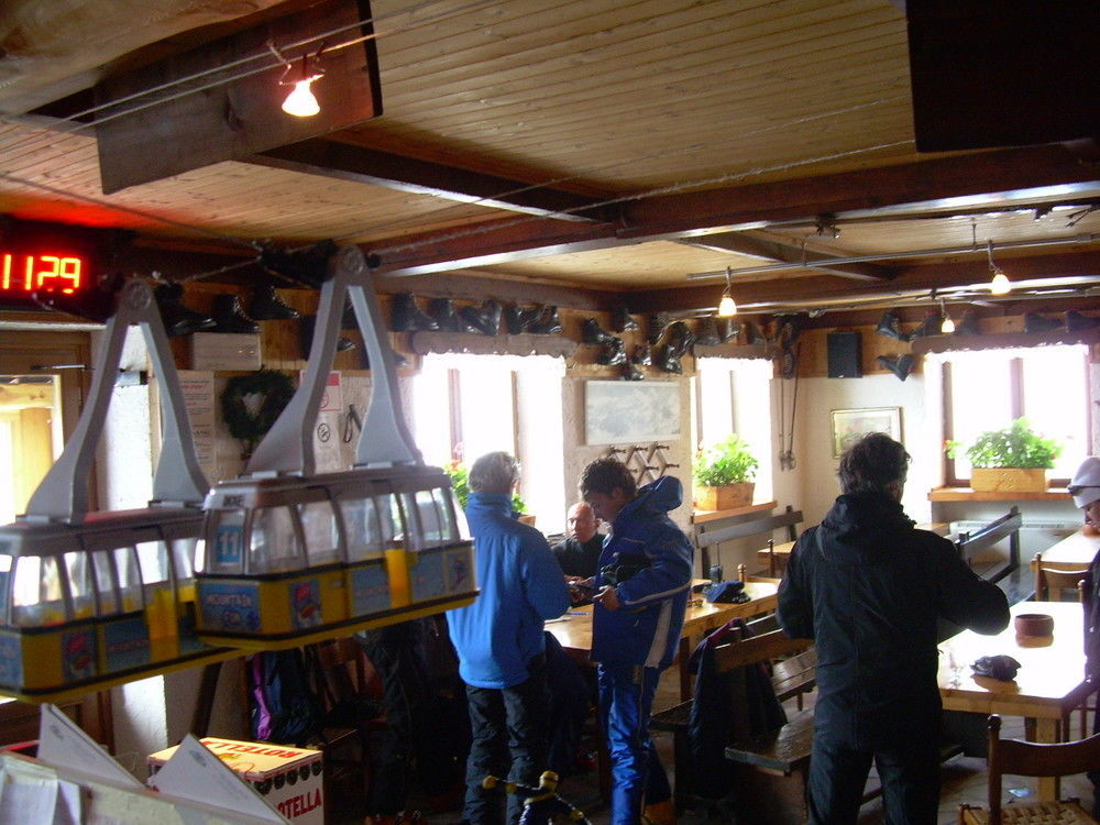 Tana Della Volpe Hotel Colle Colle Sestriere Екстериор снимка